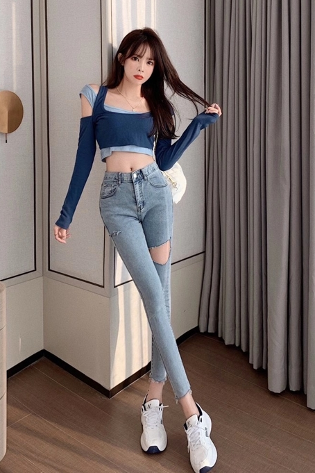 嘉嘉美爵裤子拍摄 酒店景