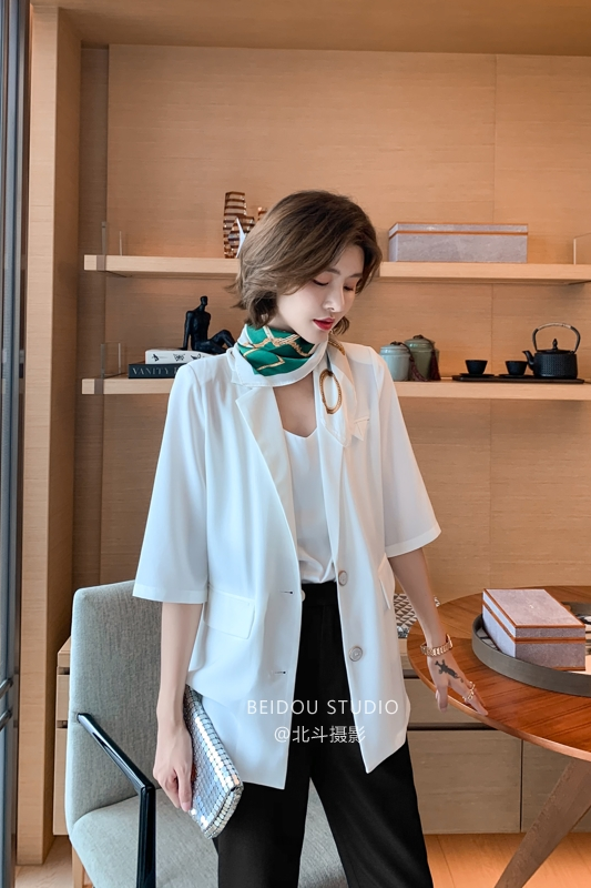 闪闪 气质女装拍摄 职业装拍摄 通勤女装拍摄 韩版女装拍摄 西装拍摄 衬衣拍摄