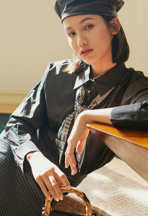 模特吉田菜子