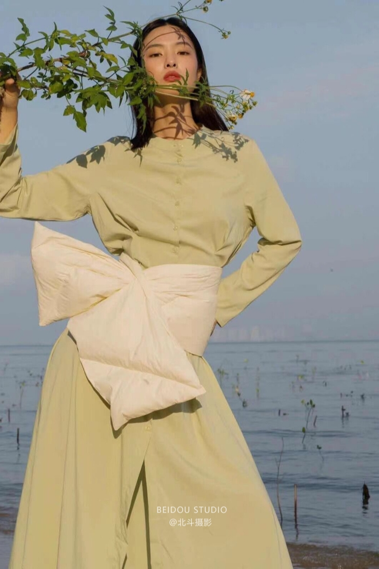 曾钰蓉外景拍摄 女装拍摄案例｜广州电商摄影