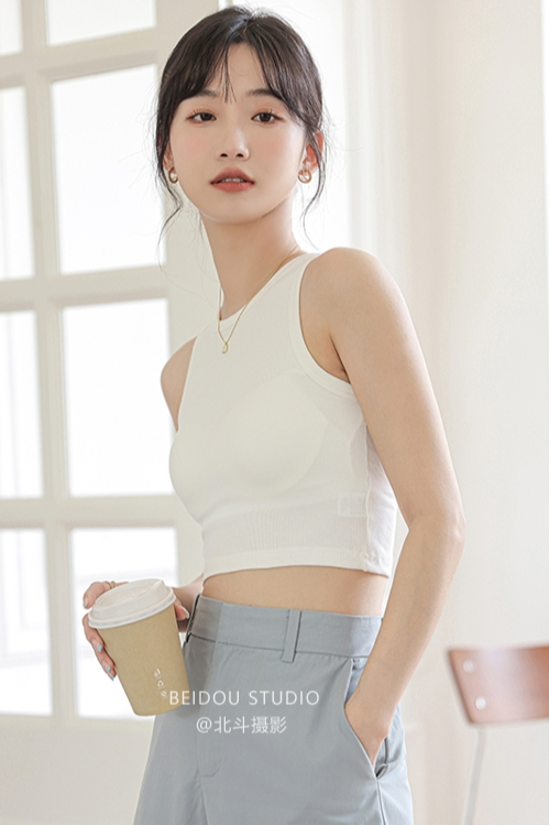 模特小咪拍摄 背心拍摄 打底衣拍照