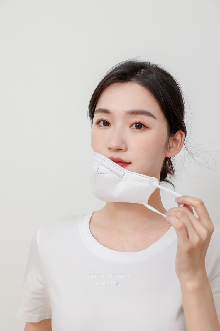 模特小咪拍摄 口罩拍摄 产品拍照