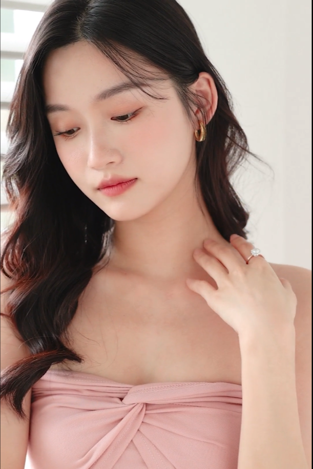 模特小咪拍摄 戒指拍摄 珠宝拍照