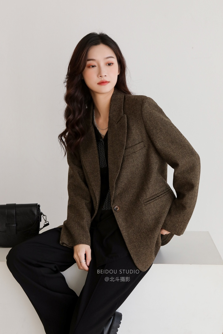 模特小咪 外套拍摄 西服拍摄 