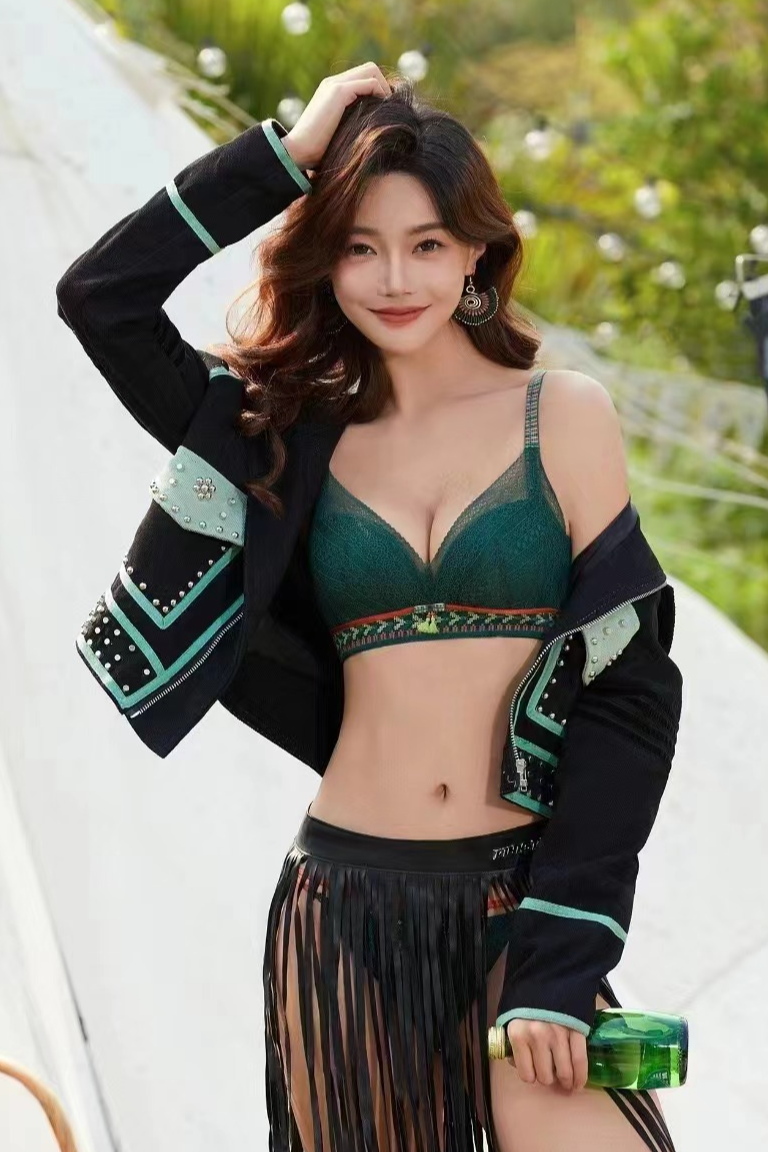 小倩 内衣外景拍摄