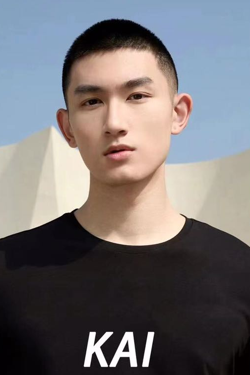 运动模特