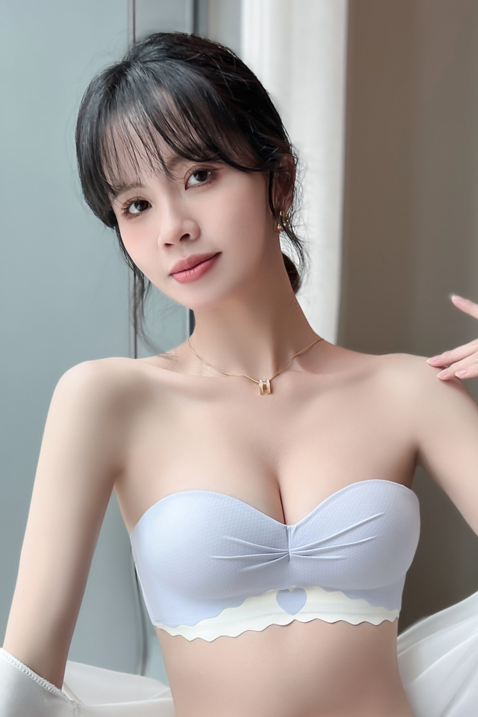 模特小七 内衣拍摄