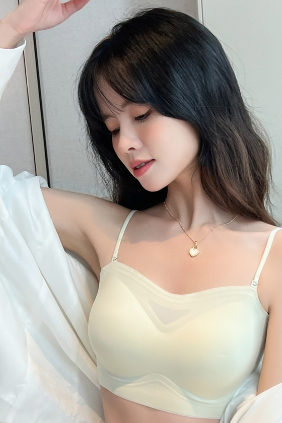 模特小七 内衣拍摄