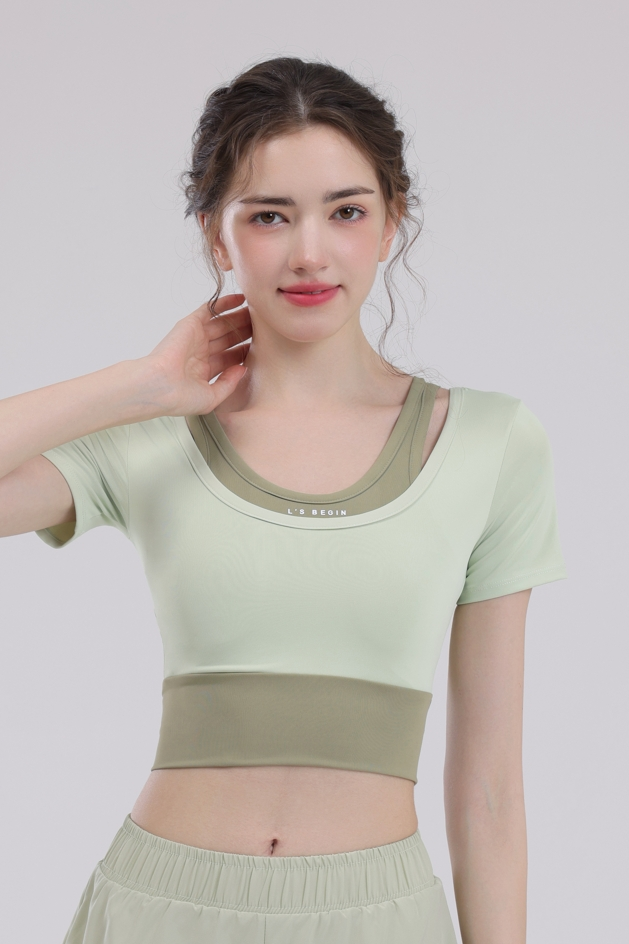 模特inna 瑜伽服拍摄