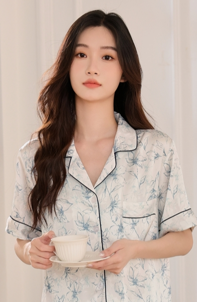 模特小咪 家居服拍摄案例｜广州电商摄影