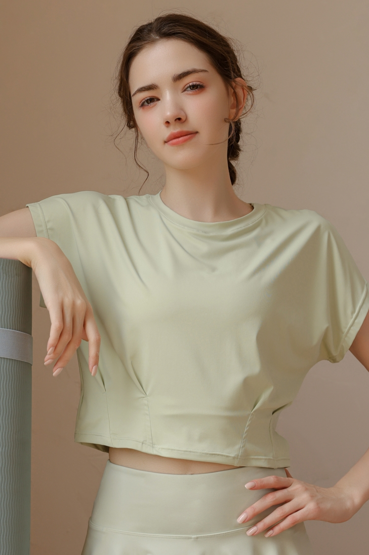 模特inna 瑜伽服拍摄