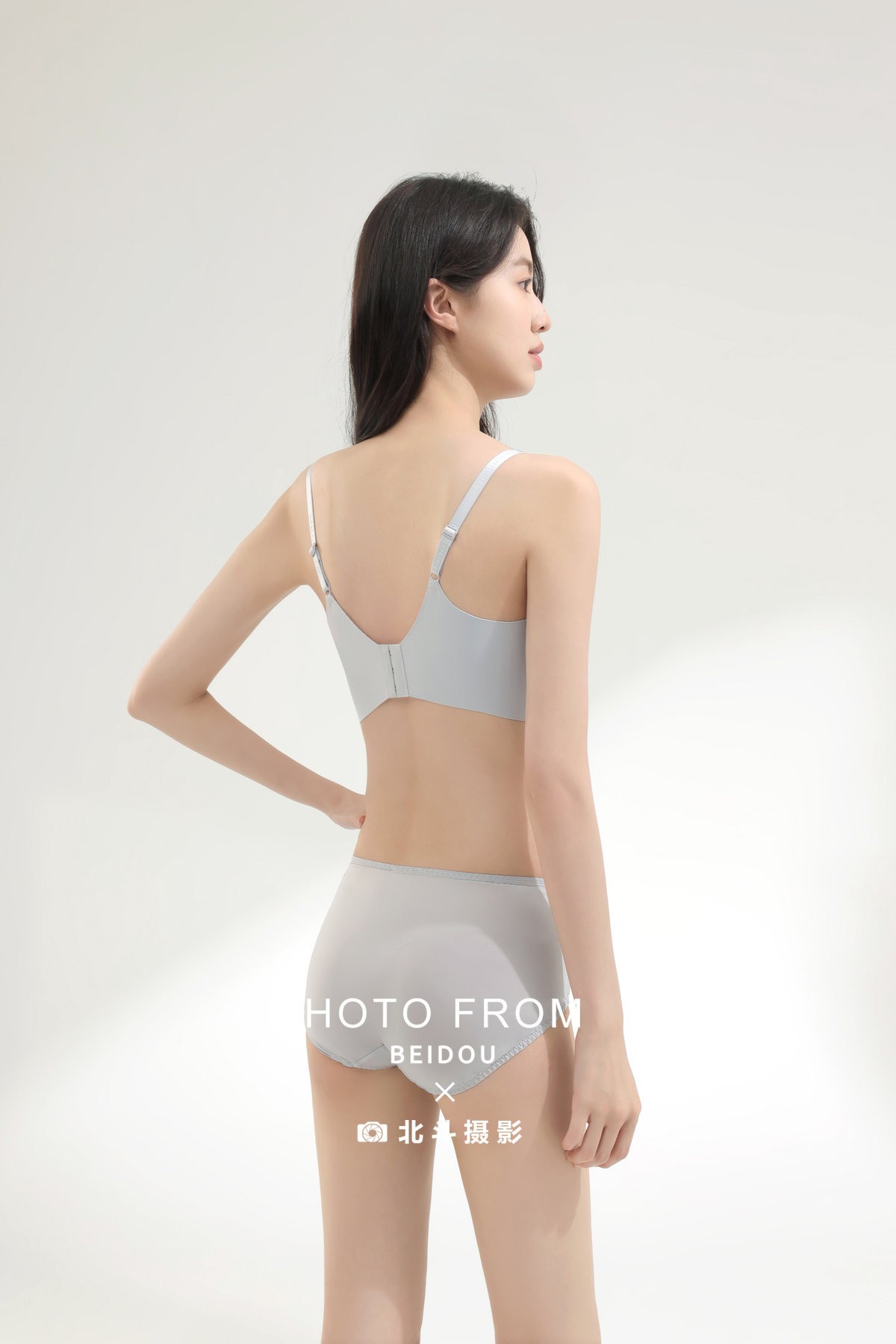广州女装摄影案例｜2024-04-13上身组图｜北斗摄影-女装拍摄-广州北斗摄影公司-第42张