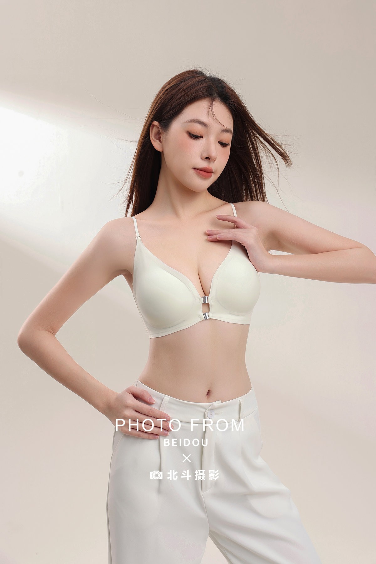 广州内衣摄影案例｜2025-01-05棚拍组图（1/2）｜北斗摄影-内衣拍摄-广州北斗摄影公司-第111张
