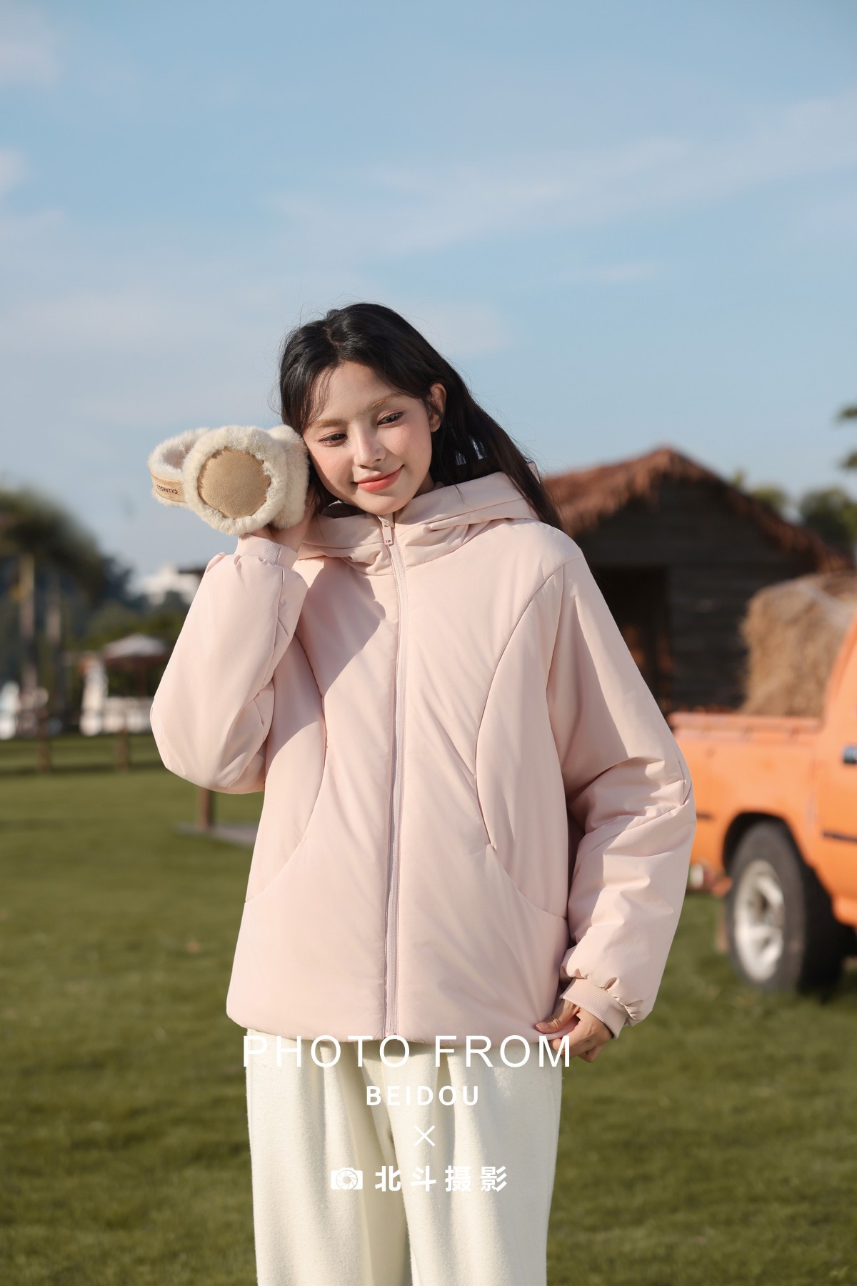 模特惠惠真维斯羽绒服外景-女装拍摄-广州北斗摄影公司-第15张