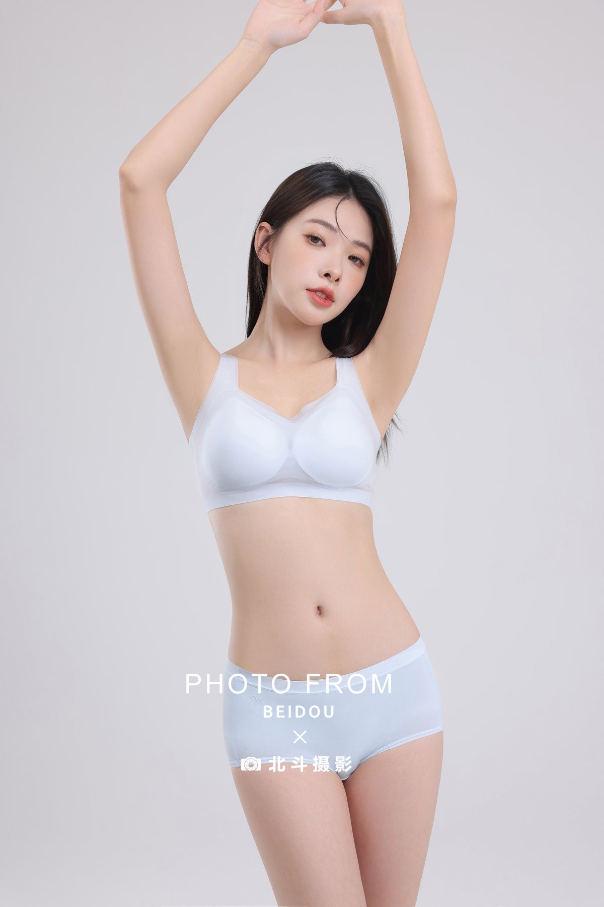 广州内衣摄影｜白色无痕内衣套装全身｜北斗摄影 内衣拍摄案例｜广州电商摄影