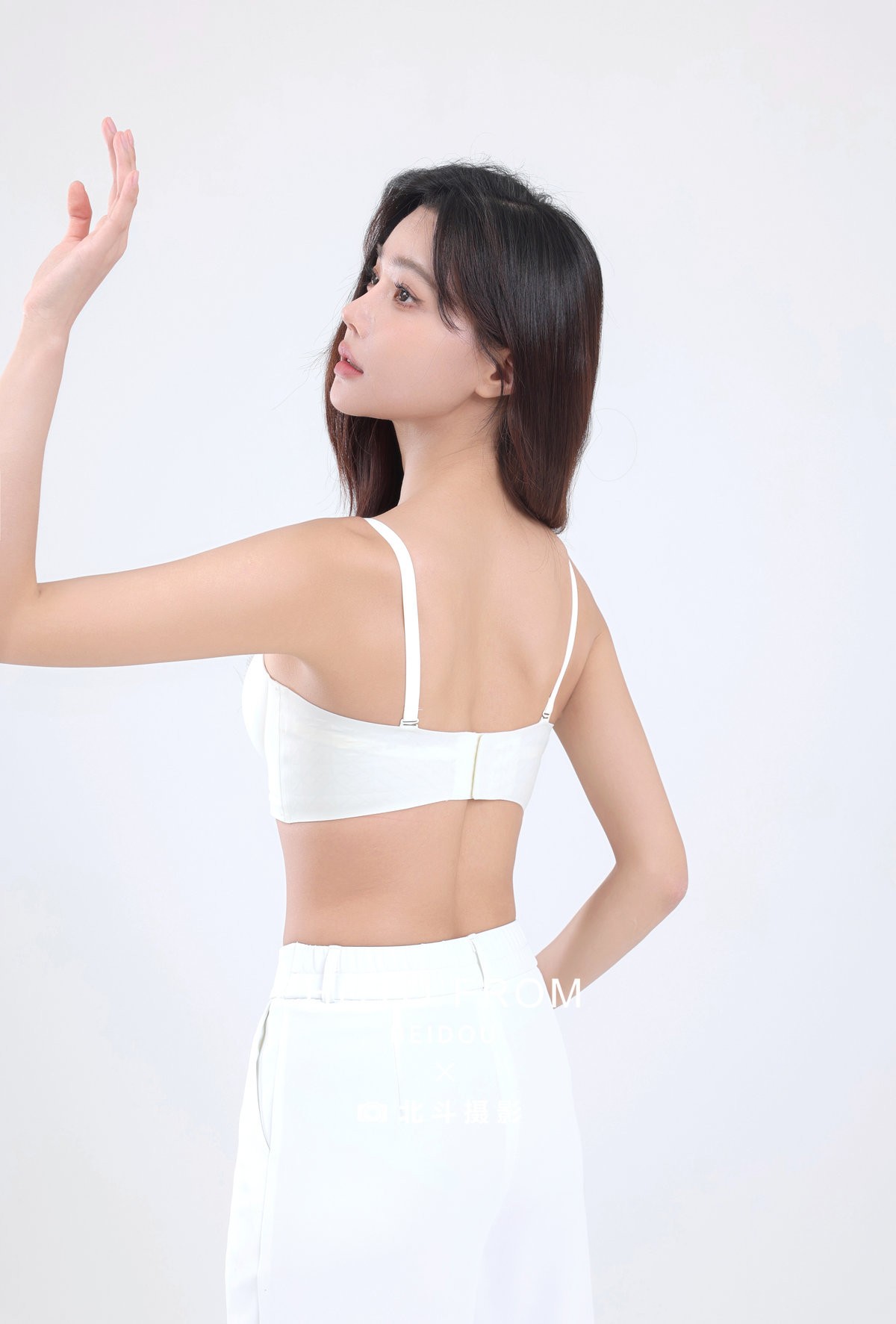 广州内衣摄影案例｜2024-03-07棚拍组图｜北斗摄影-内衣拍摄-广州北斗摄影公司-第4张