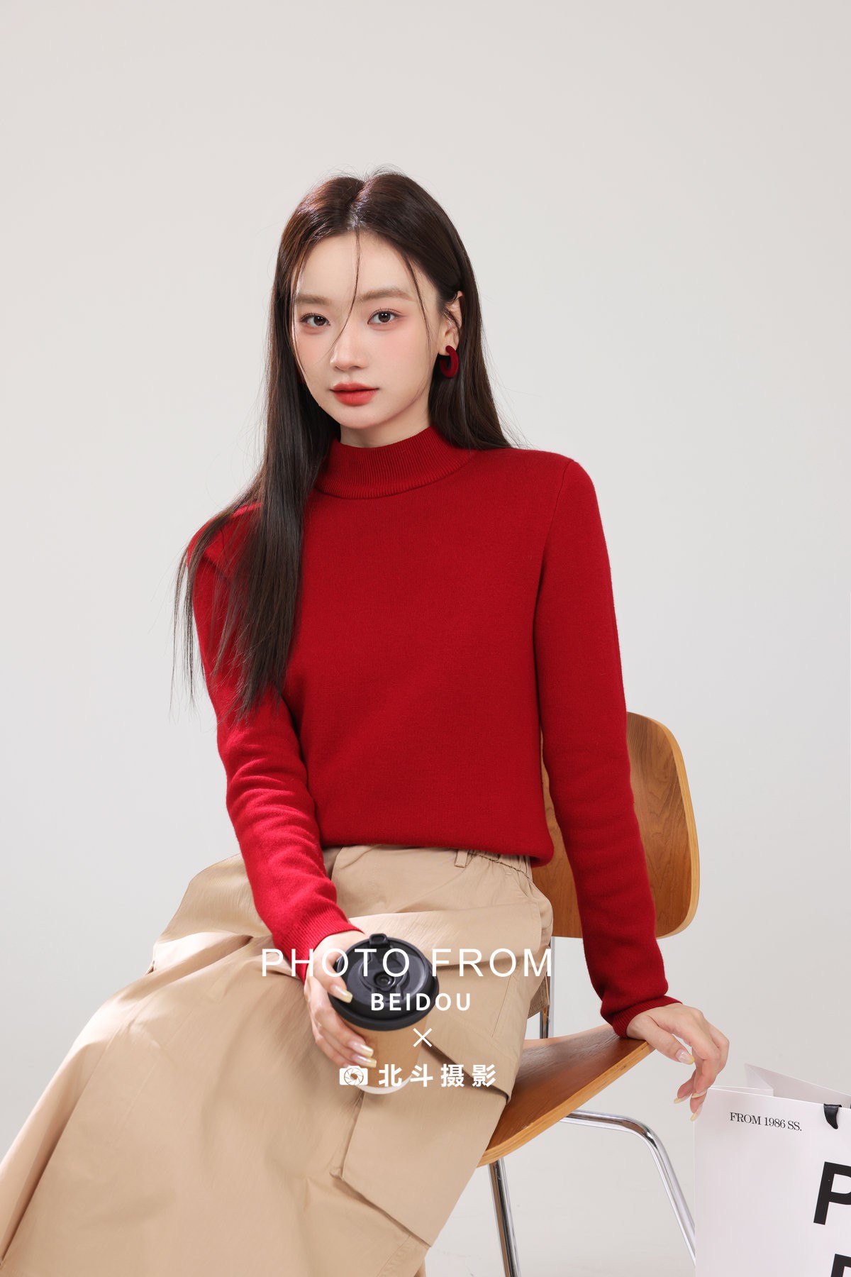 广州女装摄影｜红色高领针织毛衣上身｜北斗摄影 女装拍摄案例｜广州电商摄影