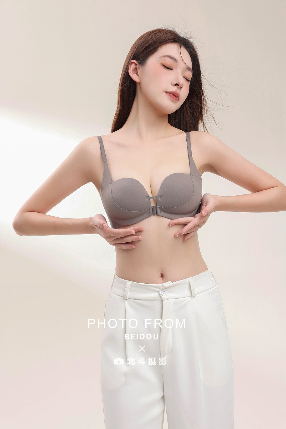 广州内衣摄影案例｜2025-01-05棚拍组图（1/2）｜北斗摄影-内衣拍摄-广州北斗摄影公司-第32张