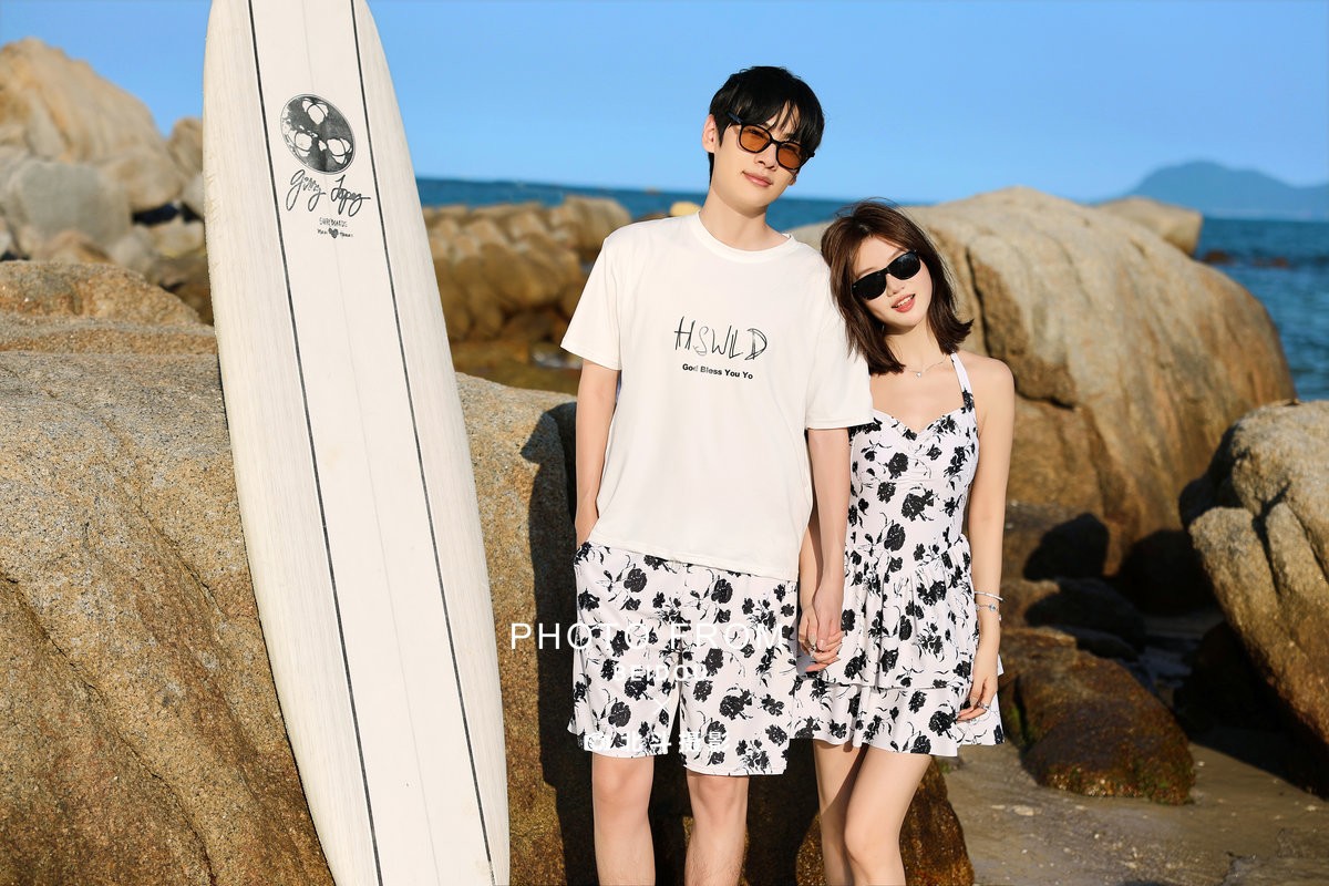 广州泳装摄影案例｜海边旅拍组图｜北斗摄影-泳衣-广州北斗摄影公司-第2张