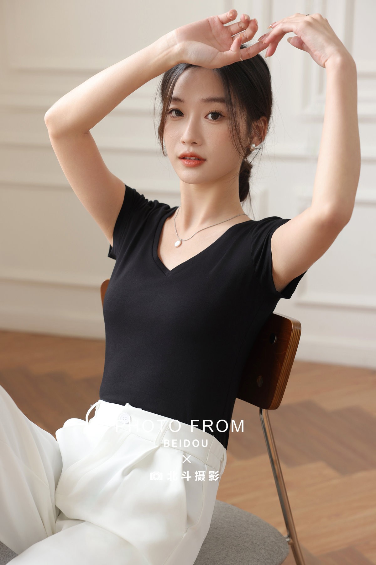 广州女装摄影案例｜2024-02-27上身组图｜北斗摄影-女装拍摄-广州北斗摄影公司-第2张