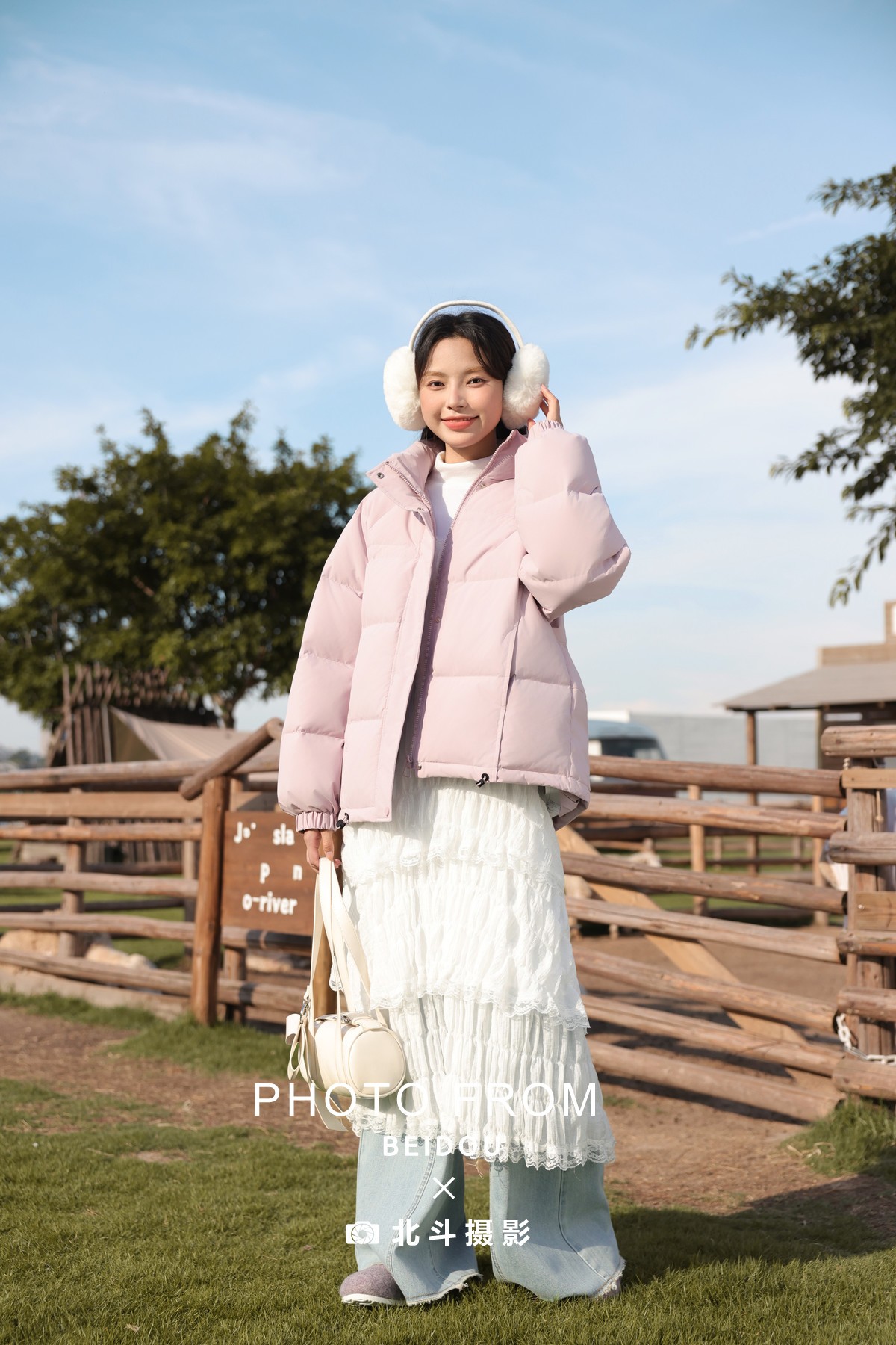 新建文件夹 (4)-女装拍摄-广州北斗摄影公司-第2张