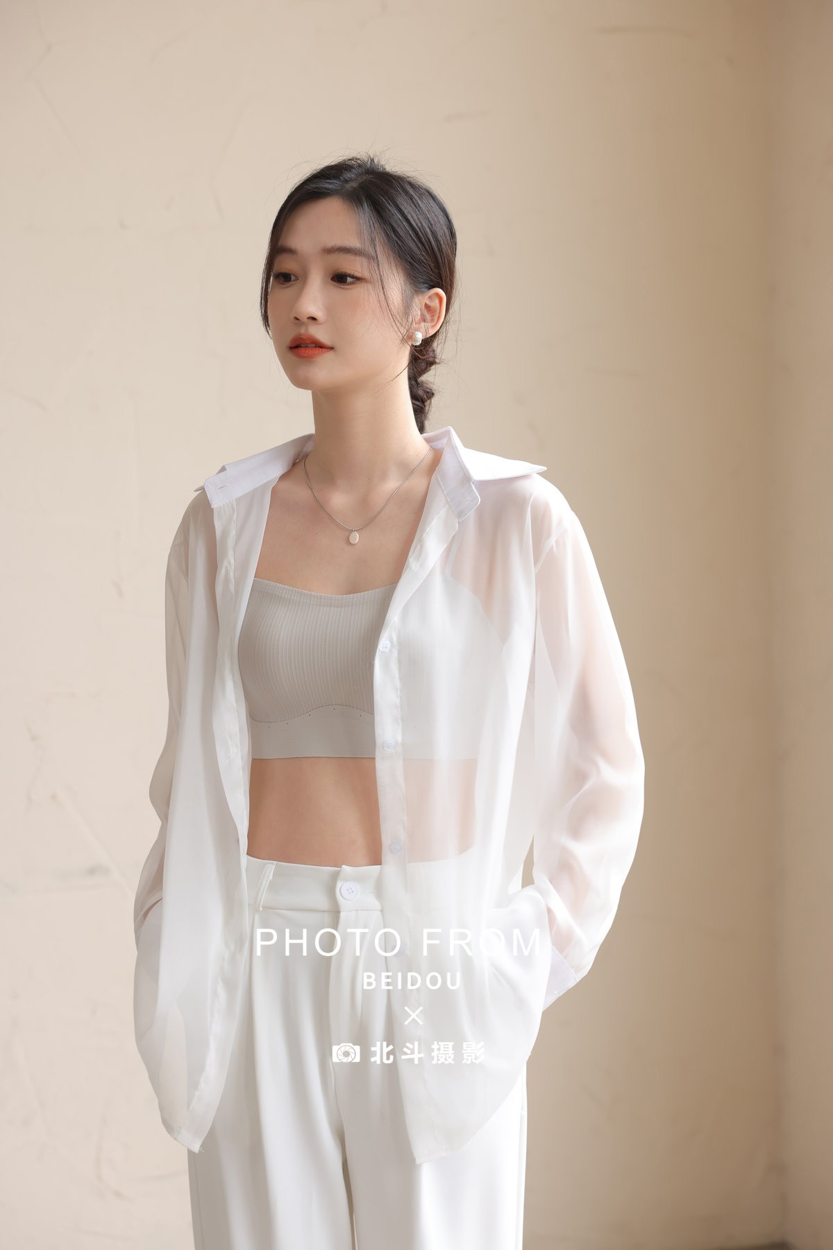 广州女装摄影案例｜2024-02-27上身组图｜北斗摄影-女装拍摄-广州北斗摄影公司-第3张