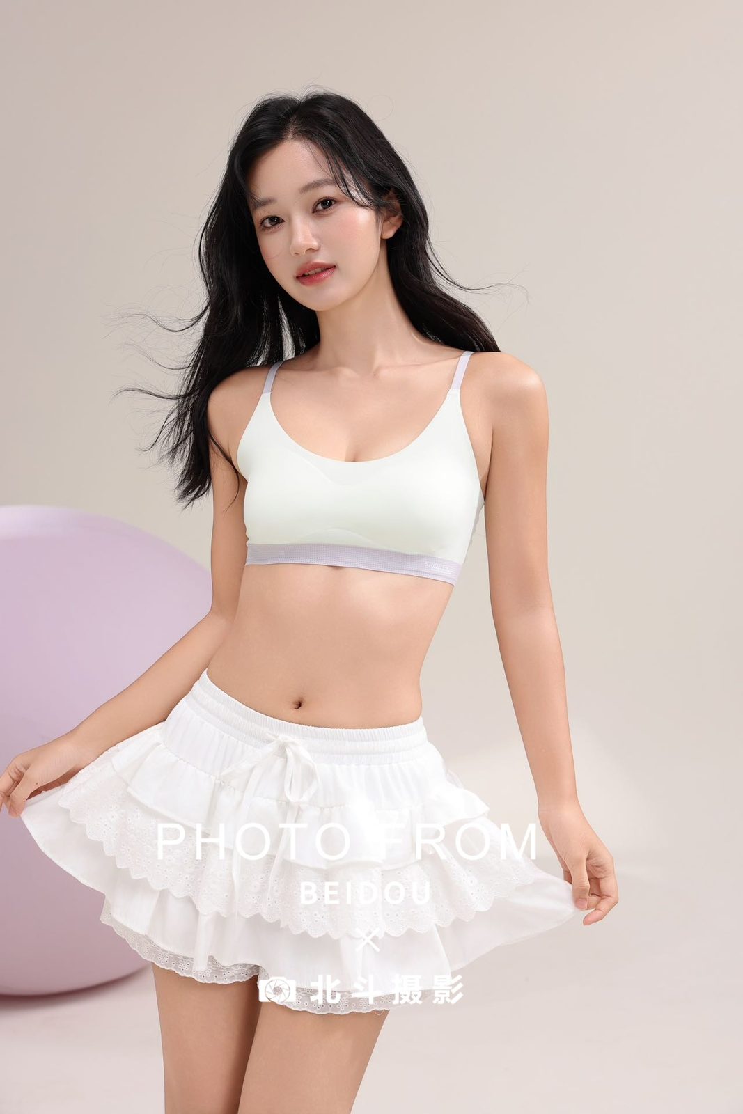 广州女模小池 第13张