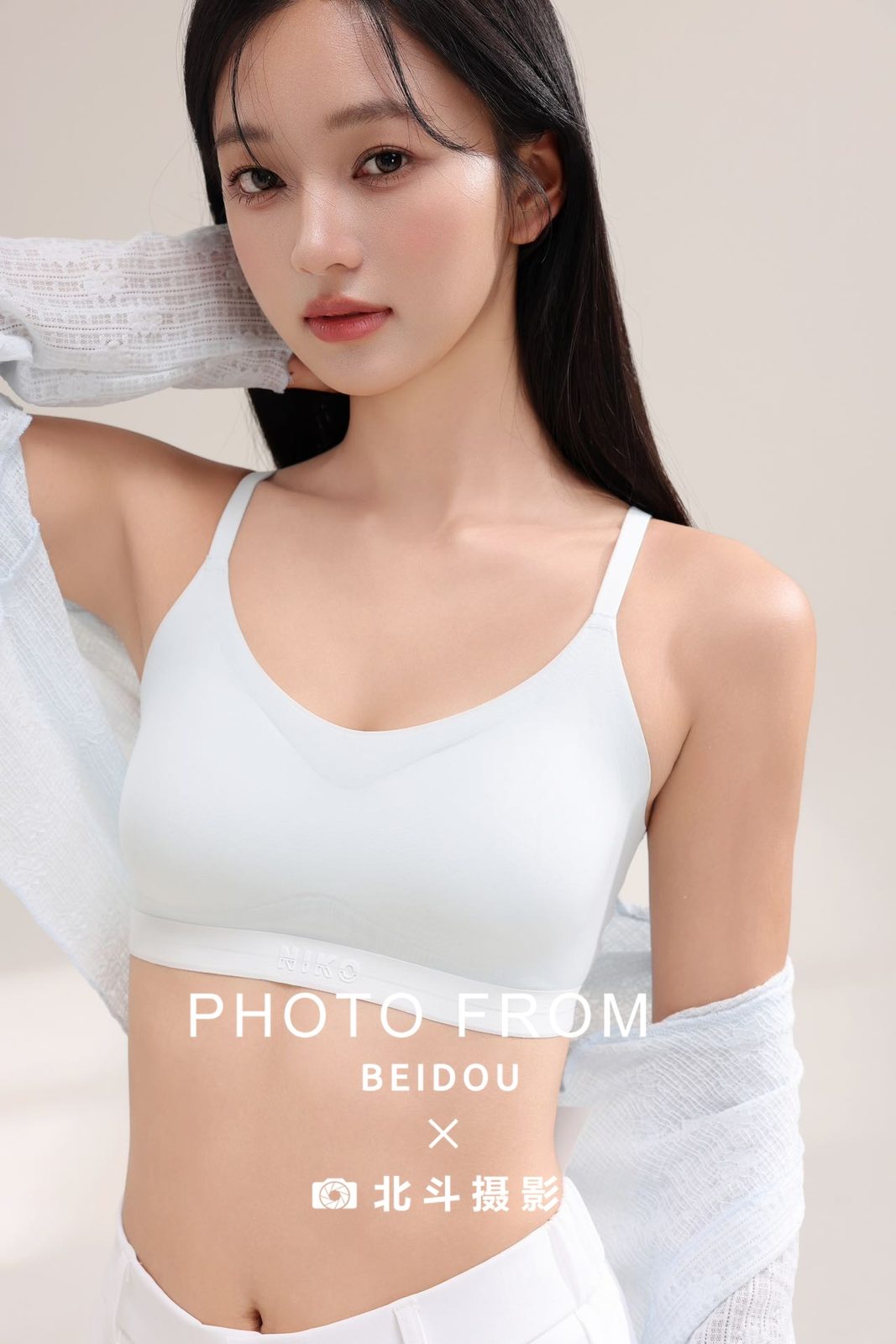 广州女模小池 第12张